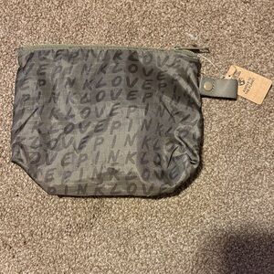 Victoria's Secret Gray Love Print Toiletry Bag